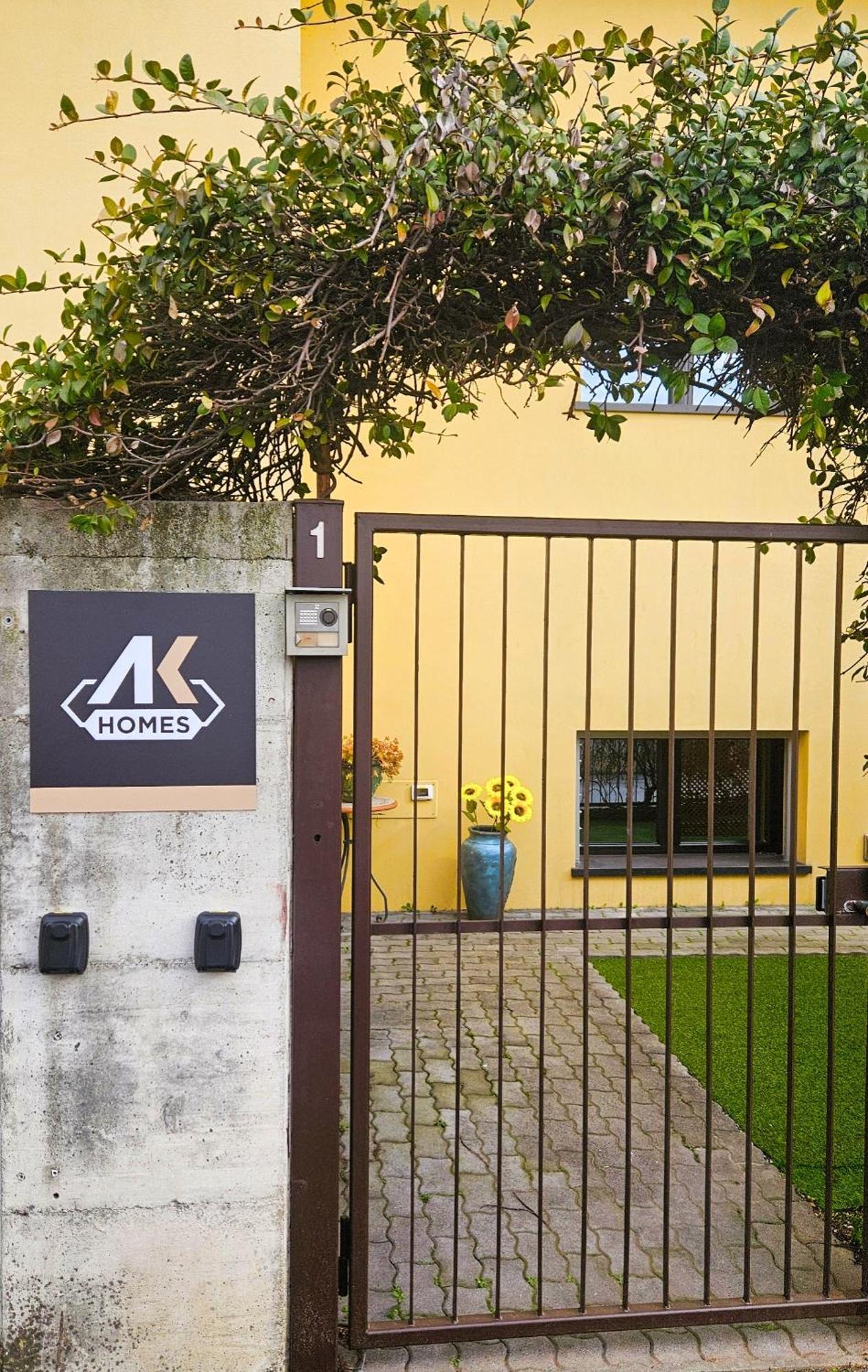 Ak Homes, A Due Passi Da Orio Azzano San Paolo Екстериор снимка